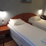 Hotel Three Dolphins With A Rooftop Terracе 3*