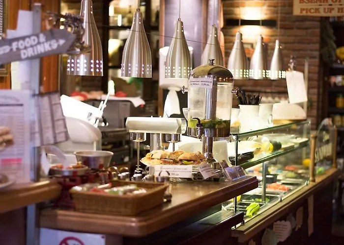 Three Dolphins With A Rooftop Terracе 3*