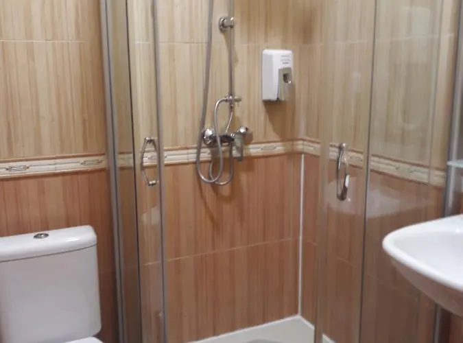 Hotell Three Dolphins With A Rooftop Terracе